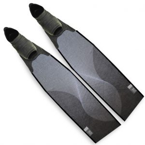 29/71 Black Carbon Fins